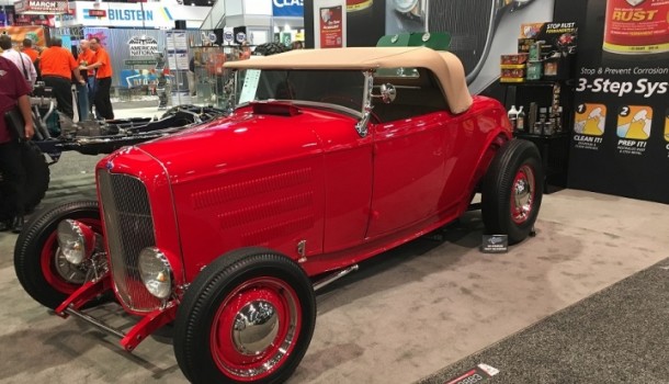 Completed '32 Roadster Returns to SEMA